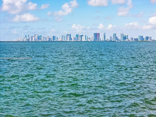 Isle Of Normandy, 1730 Bay Dr, Miami Beach, Florida 33141, image 1