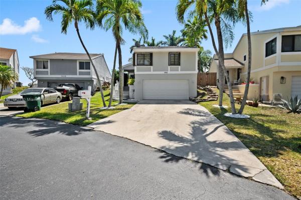 Montego Bay, 9916 SW 218th Ter, Cutler Bay, Florida 33190, image 1