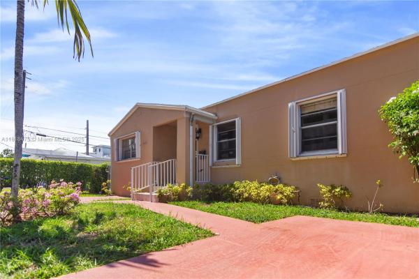 Silver Bluff Homesites, 3685 SW 26th St, Miami, Florida 33133, image 2