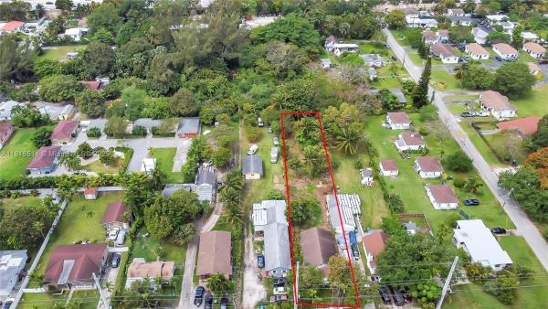 Home Acres, 8980 NW 5th Ave, El Portal, Florida 33150, image 2