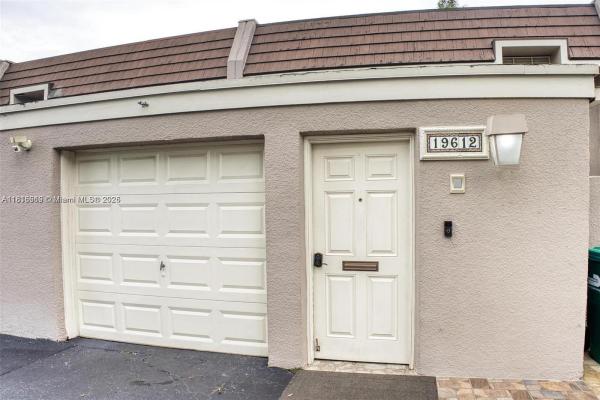 Hialeah, Florida 33015, image 1