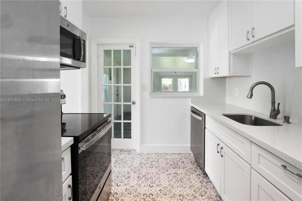 Sunset Trails, 1501 Fletcher St, Hollywood, Florida 33020, image 3