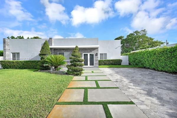 Fleetwood Gardens, 1968 NW 186th St, Miami Gardens, Florida 33056, image 1