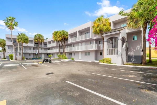 Terrazas Del Sol, 2660 W 76 St #106, Hialeah, Florida 33016, image 1