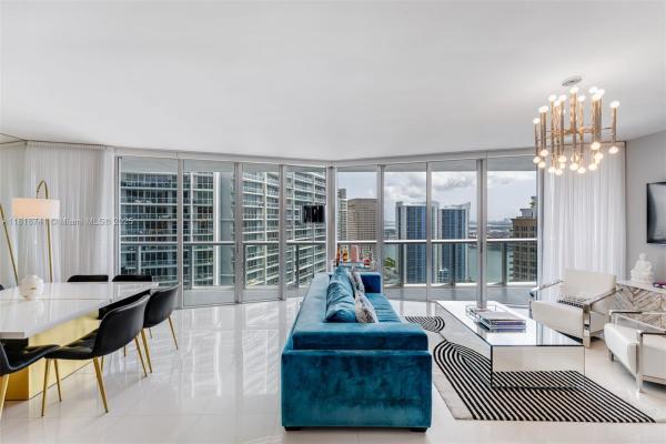 Icon Brickell Tower 2, 495 Brickell Ave #3604, Miami, Florida 33131, image 1
