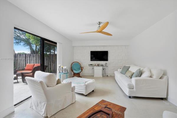 Waterside Luxury Townhomes, 839 Blue Ridge Cir #839, West Palm Beach, Florida 33409, image 1