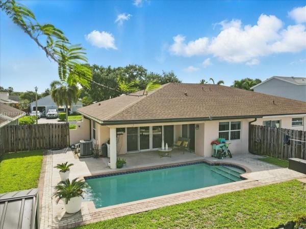 The Colony At Stirling, 5874 SW 97th Ter, Cooper City, Florida 33328, image 1