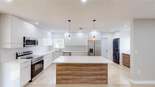 Bankers, 3354 NW 181st St, Miami Gardens, Florida 33056, image 1