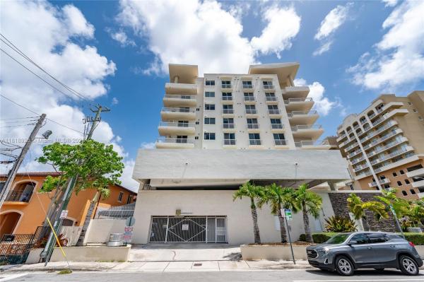 Grove Way, 2400 SW 27th Ave #402, Miami, Florida 33145, image 3