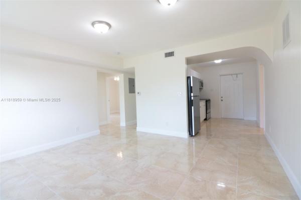 Collier City, 3014 NW 6th St, Pompano Beach, Florida 33069, image 1