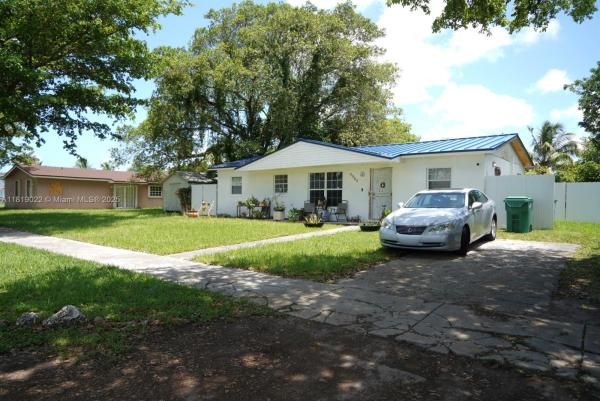 Fairway Estates, 9964 SW 154th St, Palmetto Estates, Florida 33157, image 3