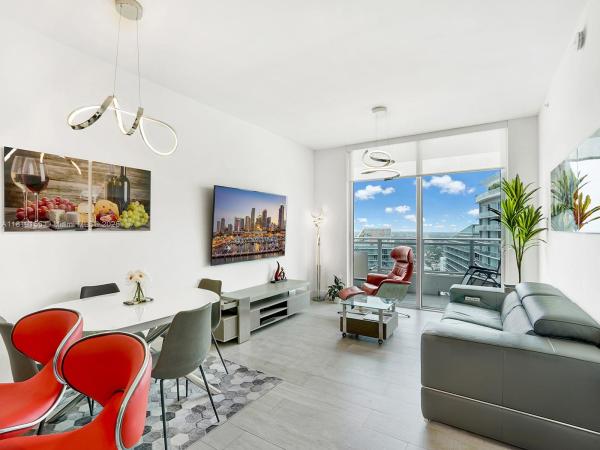 The Bond On Brickell, 1080 Brickell Ave #4007, Miami, Florida 33131, image 1