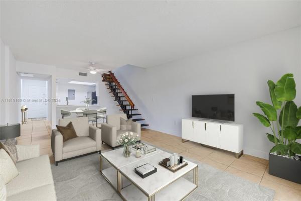 Tamiami Village, 1121 SW 105 Ave #302, University Park, Florida 33174, image 3