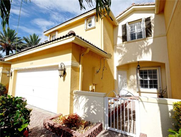 5536 NW 113th Pl, Doral, Florida 33178, image 1