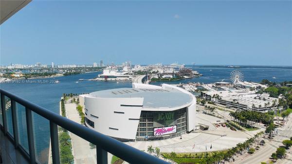 MarinaBlue, 888 Biscayne Blvd #2501, Miami, Florida 33132, image 1