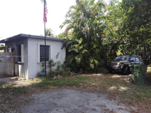 622 NE 11th St, Homestead, Florida 33030, image 1