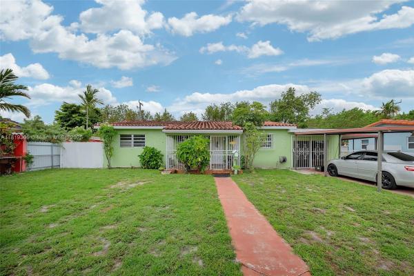 Lake View Park, 1150 W 69th Pl, Hialeah, Florida 33014, image 2