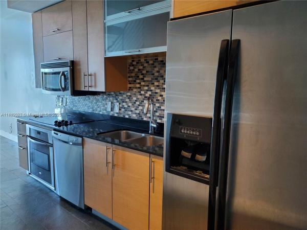 Infinity At Brickell, 60 SW 13th St #2022, Miami, Florida 33130, image 1