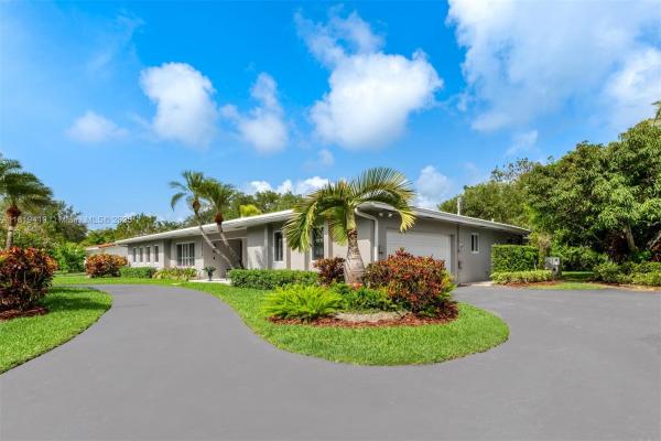 Janemary Estates, 12810 SW 70th Ave, Pinecrest, Florida 33156, image 2