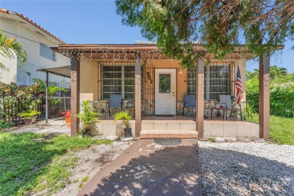 Waterman Park, 503 NW 43rd Pl, Miami, Florida 33126, image 1