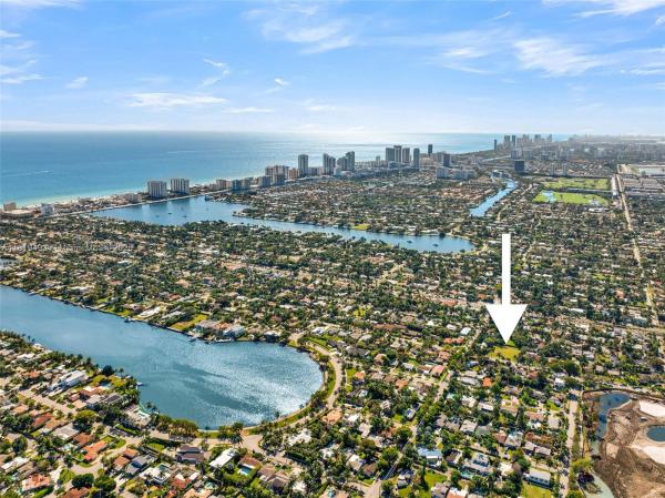 Hollywood Lakes, 1310 Polk St, Hollywood, Florida 33019, image 1