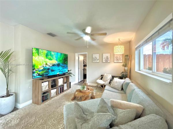 North Andrews Gardens, 4580 NW 3rd Ave, Oakland Park, Florida 33309, image 1