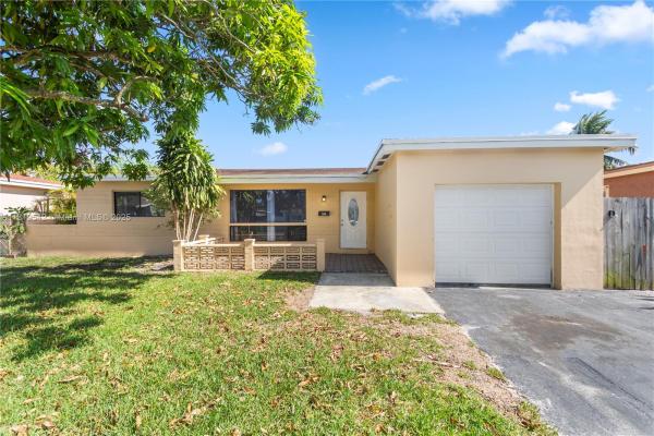 Miramar Residential, 7816 Juniper St, Miramar, Florida 33023, image 1