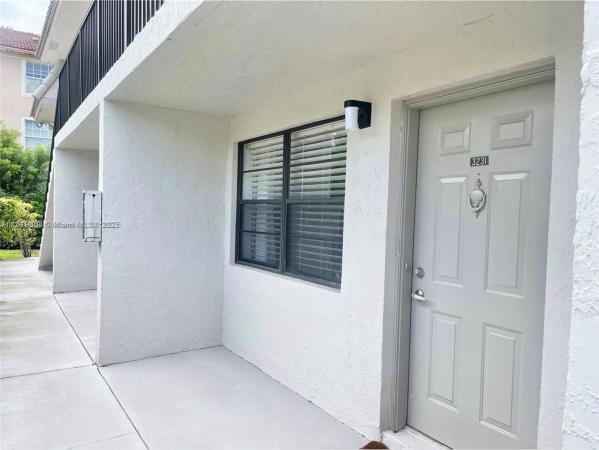 Springs Park East, 3231 NW 102nd Ter #3231, Coral Springs, Florida 33065, image 1