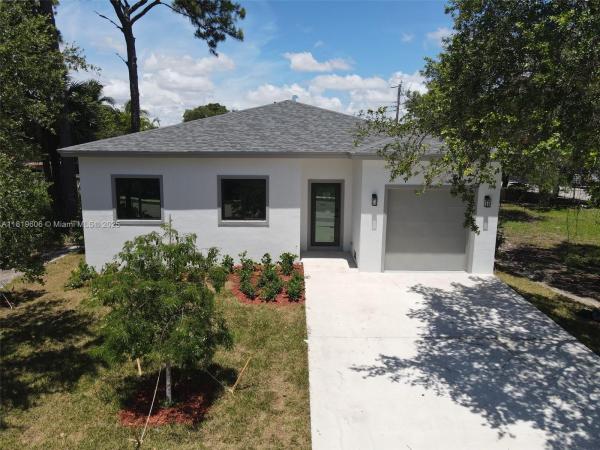 Harris, 871 NW 27th Ter, Fort Lauderdale, Florida 33311, image 1