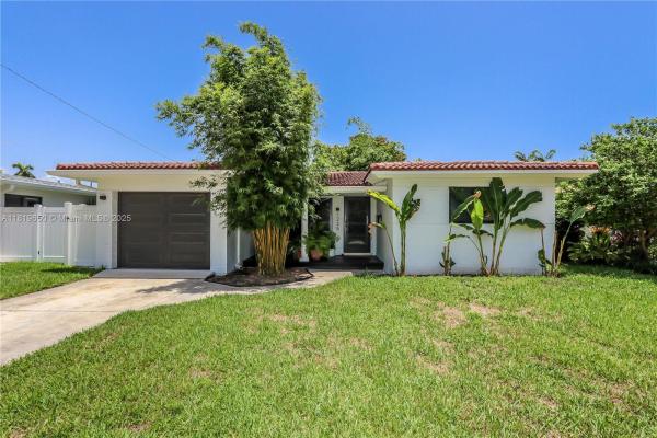 Hollywood Lakes, 1235 Buchanan St, Hollywood, Florida 33019, image 1