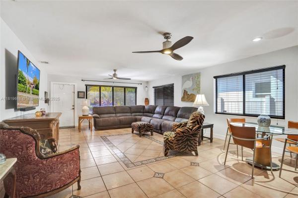 Hollywood South Side, 1911 Dewey St, Hollywood, Florida 33020, image 2