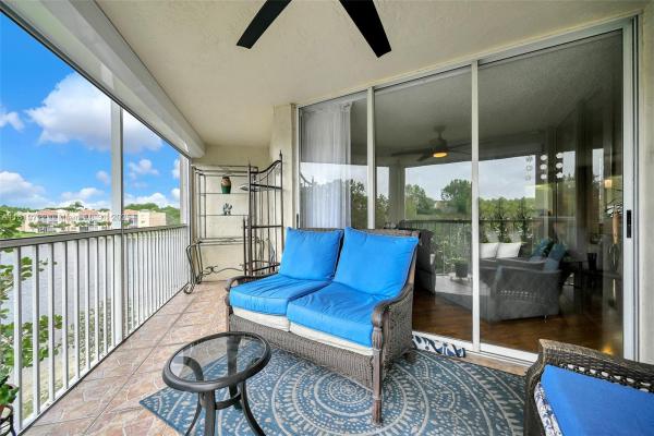Granville, 7555 Granville Dr #304, Tamarac, Florida 33321, image 2
