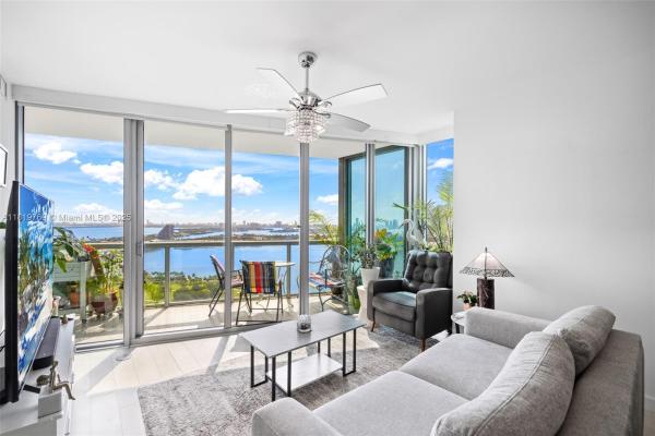 MarinaBlue, 888 Biscayne Blvd #2909, Miami, Florida 33132, image 1
