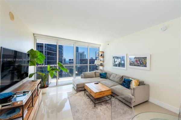 Icon Brickell Tower 1, 475 Brickell Ave #4213, Miami, Florida 33131, image 1