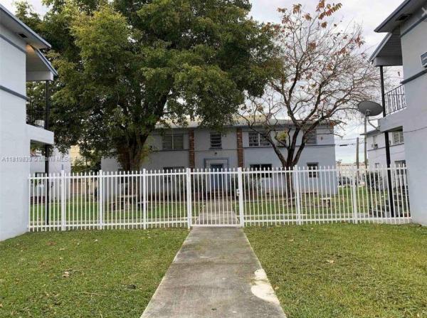 Colonial Plaza, 424 NE 82 St #4C, Miami, Florida 33138, image 1
