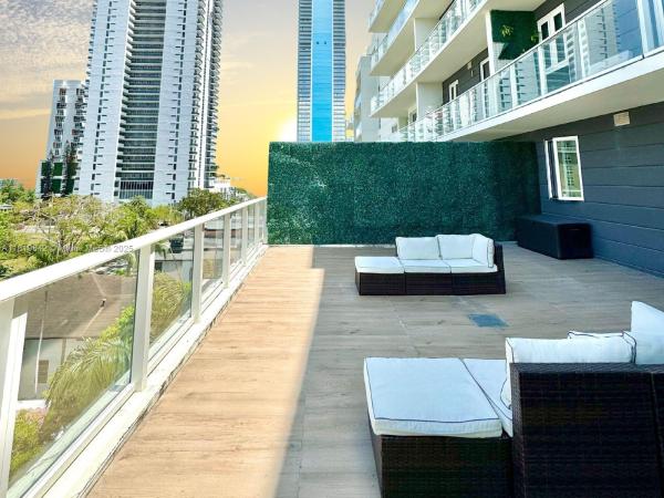 26 Edgewater, 321 NE 26th St #503, Miami, Florida 33137, image 1