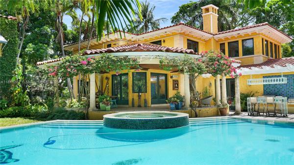 Sunset Lake, 2050 Alton Rd, Miami Beach, Florida 33140, image 1