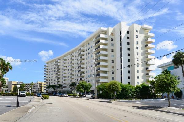 Ocean View Towers, 401 Golden Isles Dr #613, Hallandale Beach, Florida 33009, image 1