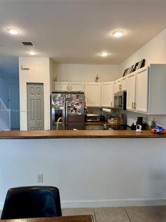 Martinique At Oasis, 581 SE 32nd Ter, Homestead, Florida 33033, image 2
