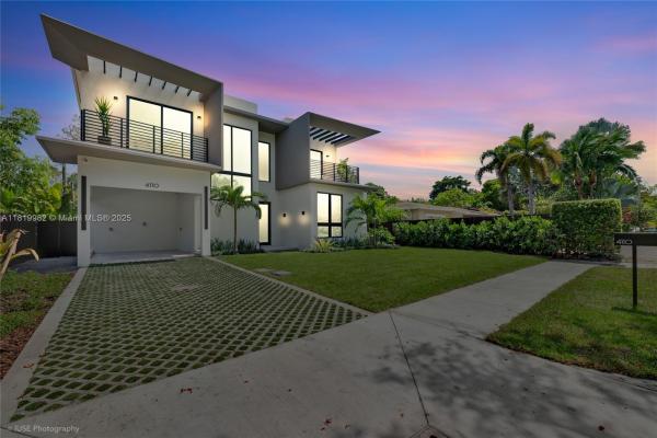 Bonita Park, 4110 Park Ave, Miami, Florida 33133, image 1