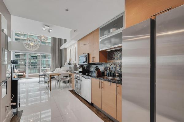 Infinity At Brickell, 60 SW 13th St #3610, Miami, Florida 33130, image 3