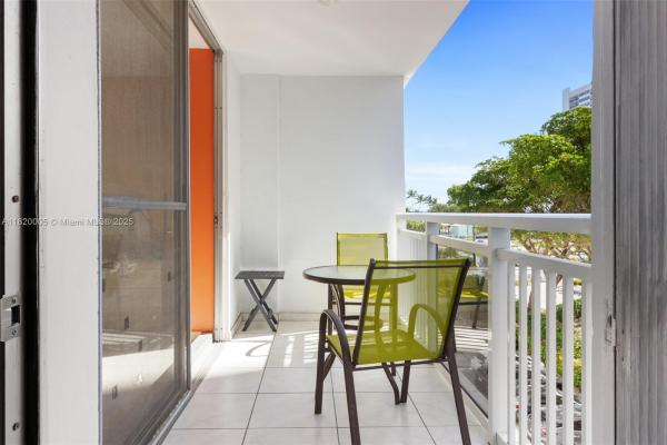 Plaza Towers, 1849 S Ocean Dr #410, Hallandale Beach, Florida 33009, image 1