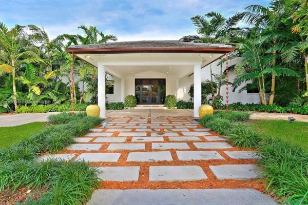 Riviera, 6611 Leonardo St, Coral Gables, Florida 33146, image 1