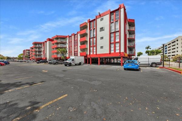 Casa Del Sol, 1750 W 46th St #433, Hialeah, Florida 33012, image 1