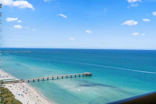 Sayan, 16275 Collins Ave #2202, Sunny Isles Beach, Florida 33160, image 1