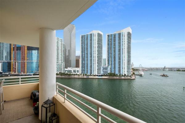 One Tequesta Point, 888 Brickell Key Dr #1006, Miami, Florida 33131, image 2