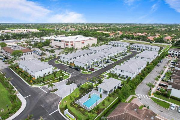 124 SW 184th Way, Pembroke Pines, Florida 33029, image 1