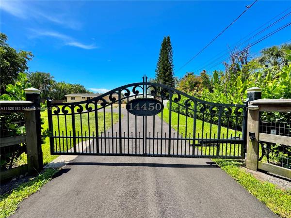 Oak Hill, 14450 SW 24th St #1, Davie, Florida 33325, image 1