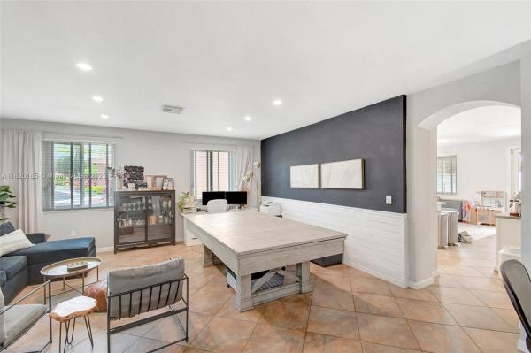 Sport Acres, 1255 NW 204th St, Miami Gardens, Florida 33169, image 2