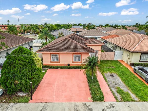 19730 NW 78th Path, Hialeah, Florida 33015, image 1